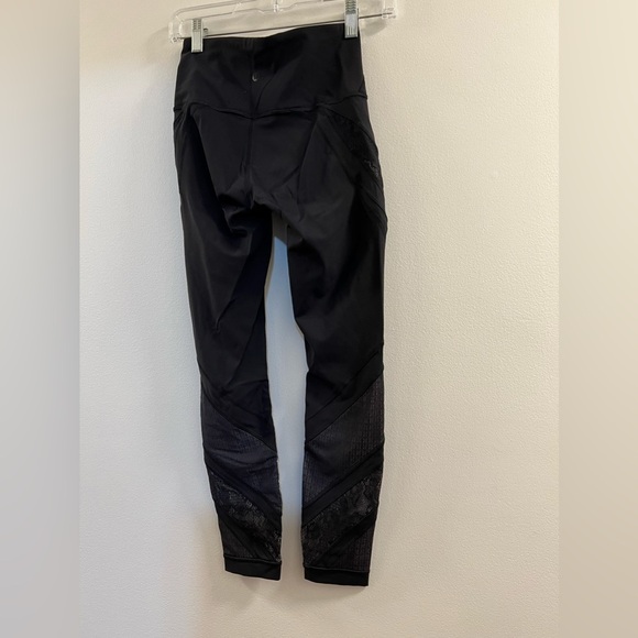 Lululemon Wunder Under High Rise Tight 25” Lace Black xx. - Picture 15 of 16